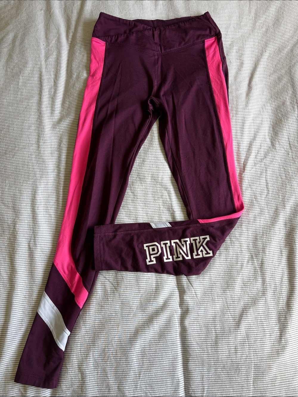 PINK Victoria's Secret Plum Leggings with Bright Pink Panels